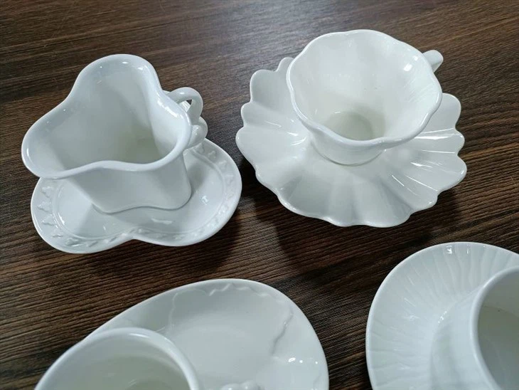 13a7fb9e086e2ff64ace8a4dec9cf63(001)